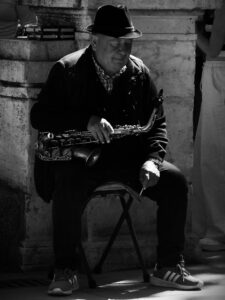 [372] Notas en blanco y negro Alberto Molina Alcalá