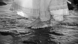 [430] Susurros en el agua Yolanda Viñas Muñoz