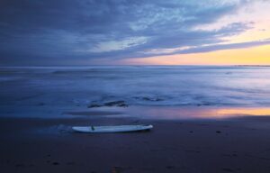 [075] Las suaves olas del mar reflejan esos colores ANTONIO MATA CUEVAS