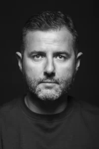 [316] J A Raúl García de Paredes Espín