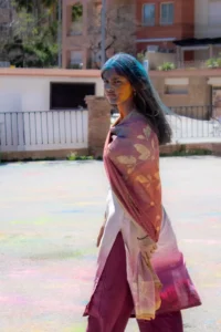 [334] Festival Holi Ana Ruiz Batanás