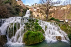 [142] Agua va! Roberto Linares García