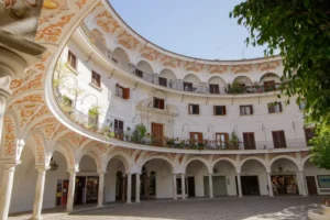 [278] plaza circular Alfonso Laperal Martinez