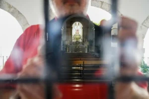 [314] Por la mirilla ANTONIO RUIZ GALLARDO compressed