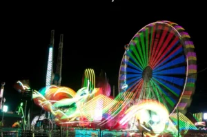 [374] Luces de feria Sergio Reyes Pérez